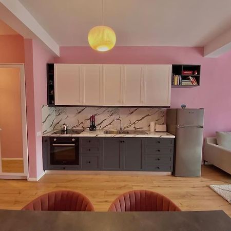 Coral Apartment - City Center Τίρανα Εξωτερικό φωτογραφία