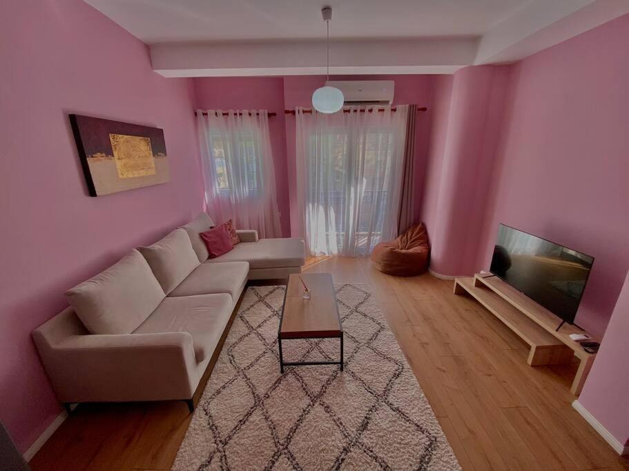 Coral Apartment - City Center Τίρανα Εξωτερικό φωτογραφία