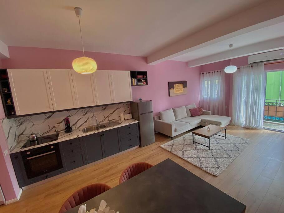 Coral Apartment - City Center Τίρανα Εξωτερικό φωτογραφία